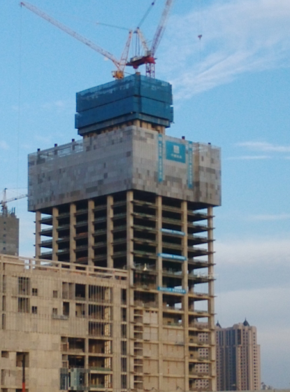 ��ɽ������B����ģ���Y(ji��)��(g��u)����243�ף�